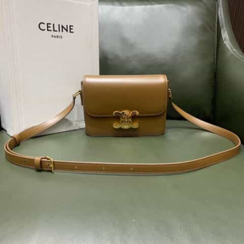 Celine思琳 Teen Triomphe Bag 188423焦糖色