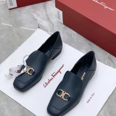 SF salvatore Ferraga*o  菲拉*慕GANCINI马蹄扣小方头可踩跟乐福鞋