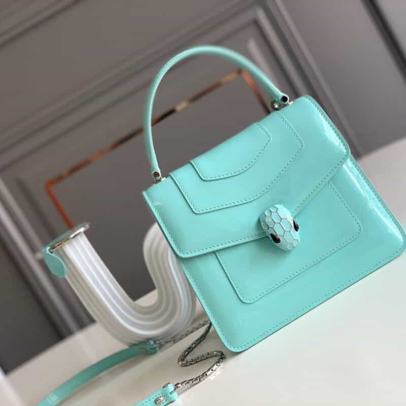 BVLGARI宝格丽湖水蓝小牛皮材质Serpenti Forever系列手提斜挎包