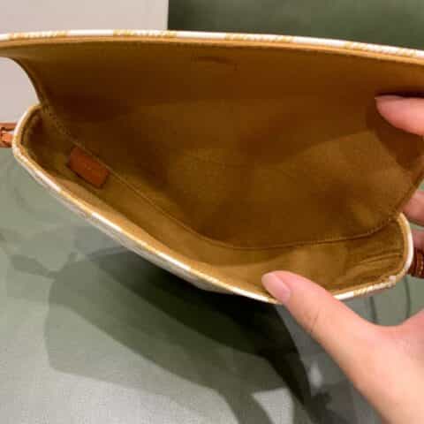 Celine Triangle bag 三角包 195902白色老花