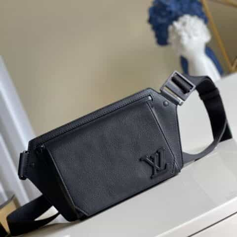 Louis Vuitton LV Aerogram 单肩包 M57081