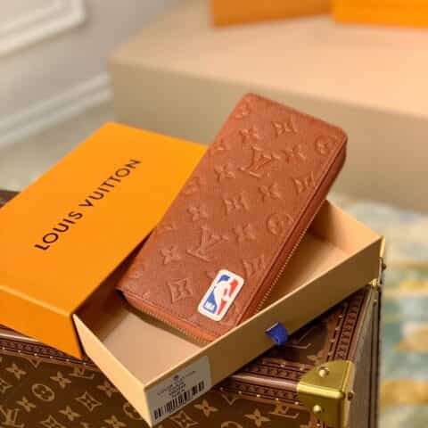 Louis Vuitton LV xNBA Zippy钱夹 M80548