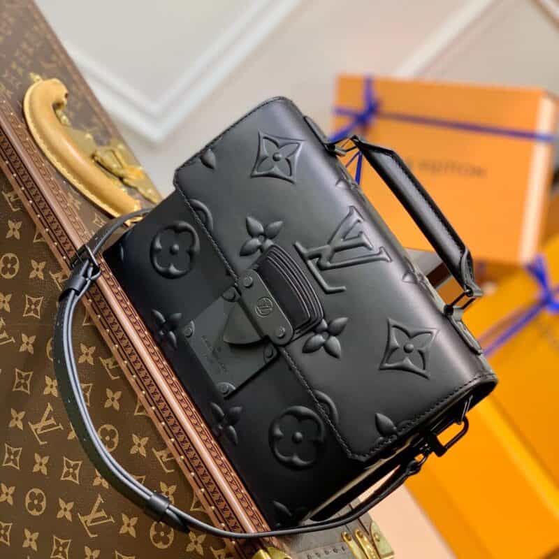 Louis Vuitton LV Ambassadeur PM M58711
