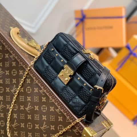 Louis Vuitton LV Troca PM Trocadéro 相机包 M59116
