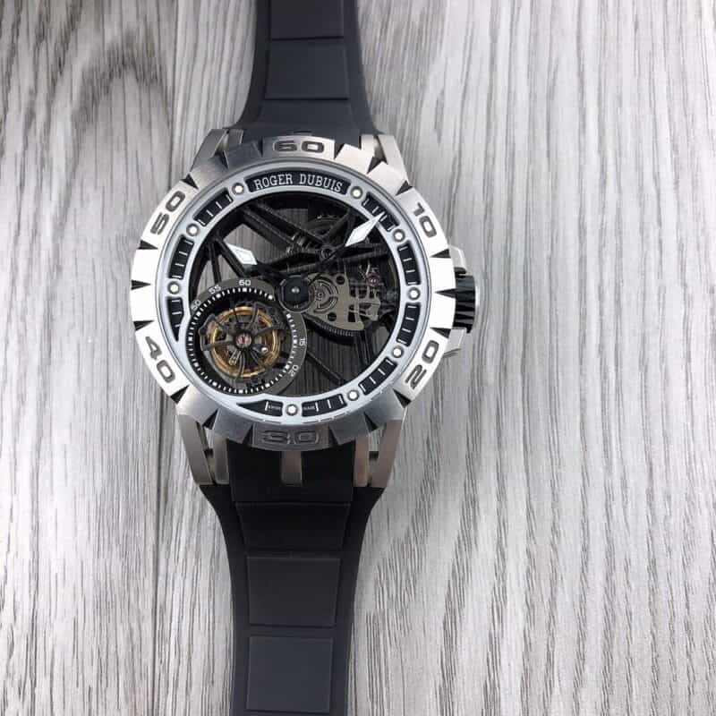 全新罗杰杜彼碳纤维陀飞轮EXCALIBUR(王者系列)DBEX0577罗杰杜比RD.509SQ型陀飞轮手动芯腕表
