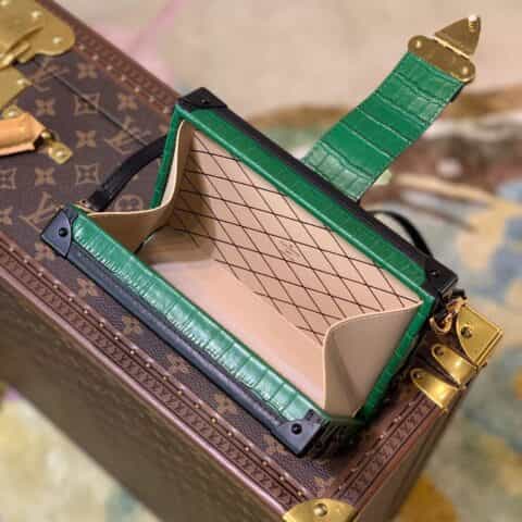 Louis Vuitton LV Petite Malle 盒子斜挎包 N93145鳄鱼纹绿色