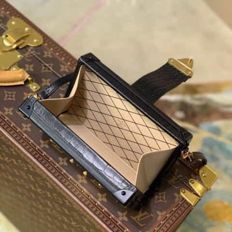 Louis Vuitton LV Petite Malle 盒子斜挎包 N93144鳄鱼纹黑色