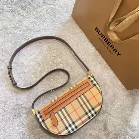 Burberry巴宝莉Olympia腋下包