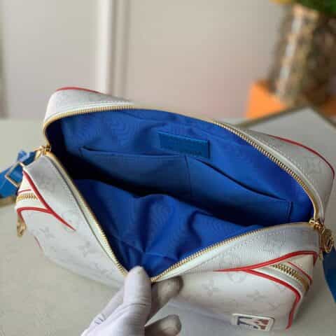 Louis Vuitton LV xNBA NIL Messenger Bag M85141
