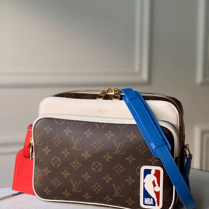 Louis Vuitton LV xNBA NIL Messenger Bag M85143
