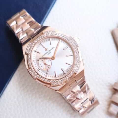 Vacheron Constantin江诗丹顿纵横四海系列OVERSEAS女款小号型v2版钢带款Cal.5300机芯腕表