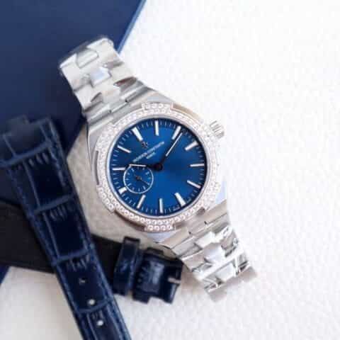 Vacheron Constantin江诗丹顿纵横四海系列OVERSEAS女款小号型v2版钢带款Cal.5300机芯腕表