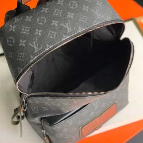 Louis Vuitton LV Discovery Backpack M45218