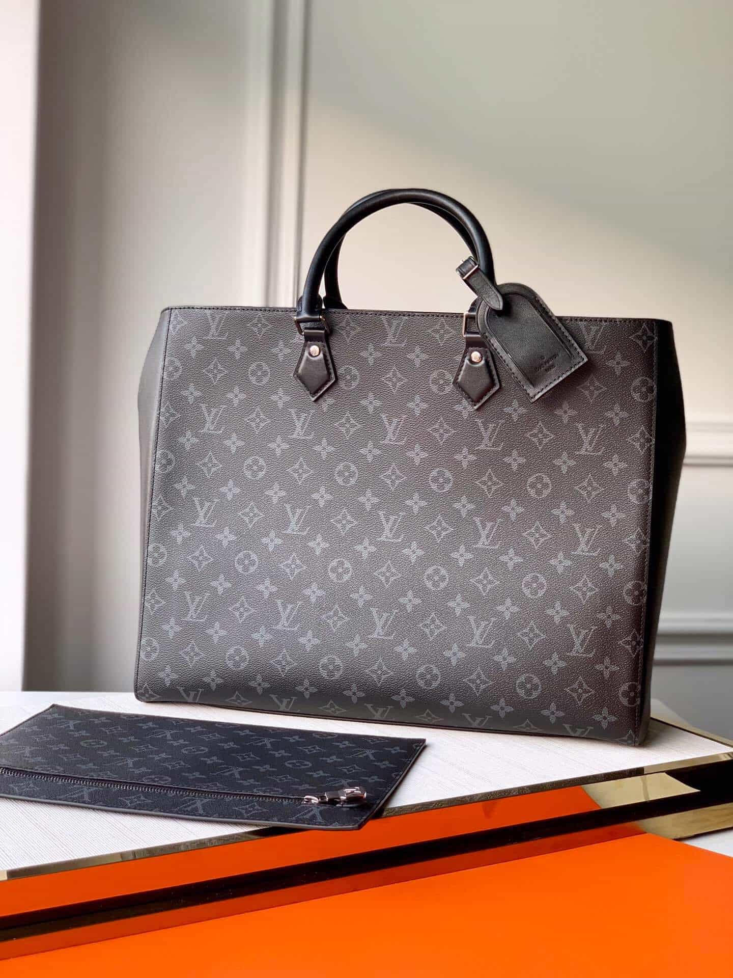 Shop Louis Vuitton Grand sac (M44733) by lufine