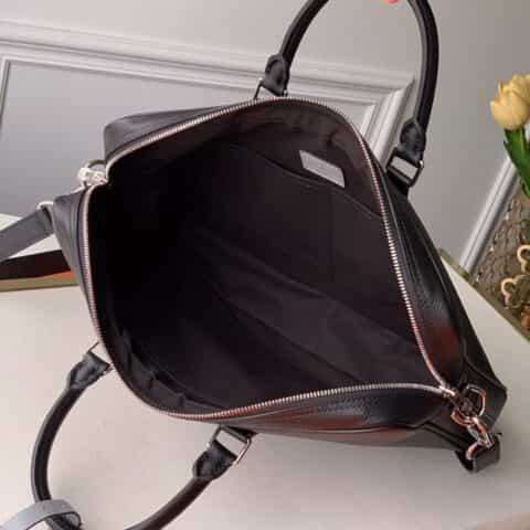 Louis Vuitton LV Porte Documents Voyage 公文包 M30365