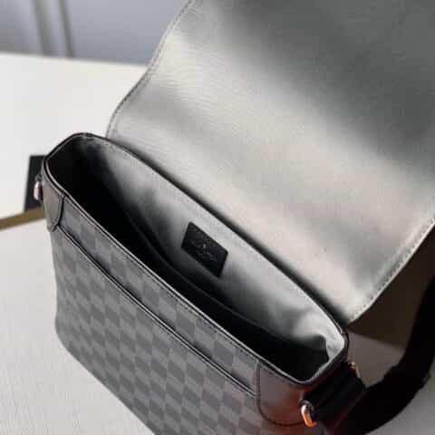 Louis Vuitton LV N40272 District PM 邮差包 N40272