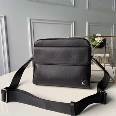 Louis Vuitton LV Alex Messenger PM M30260