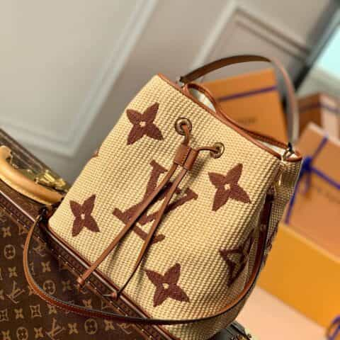 Louis Vuitton LV NéoNoé 中号水桶包 M57704