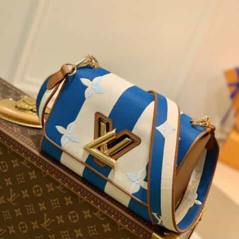 Louis Vuitton LV Twist MM bag M57659