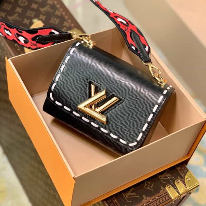 Louis Vuitton LV Twist PM bag M58723