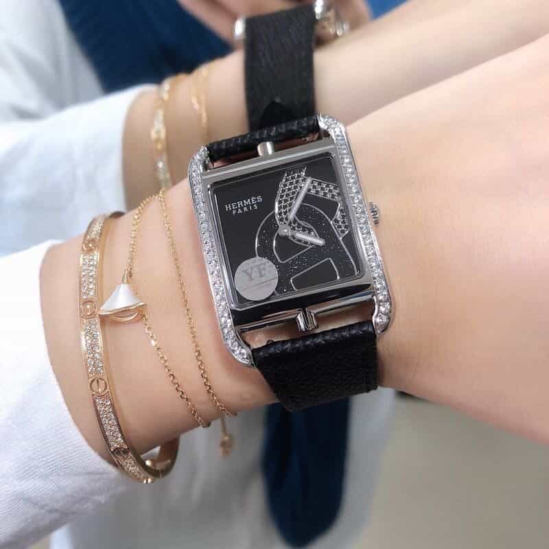 牛皮表带:爱马仕Hermes“锚链”图案腕表