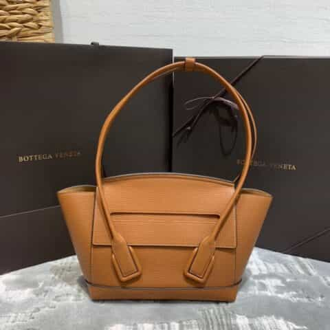 Bottega Veneta Arco 33 bag 580725掌纹焦糖色