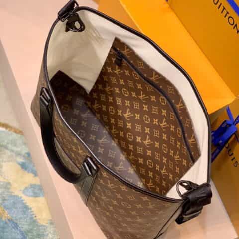 Louis Vuitton LV Weekend Tote GM M45733