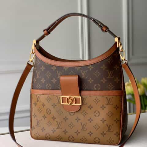 Louis Vuitton LV Hobo Dauphine MM M45195