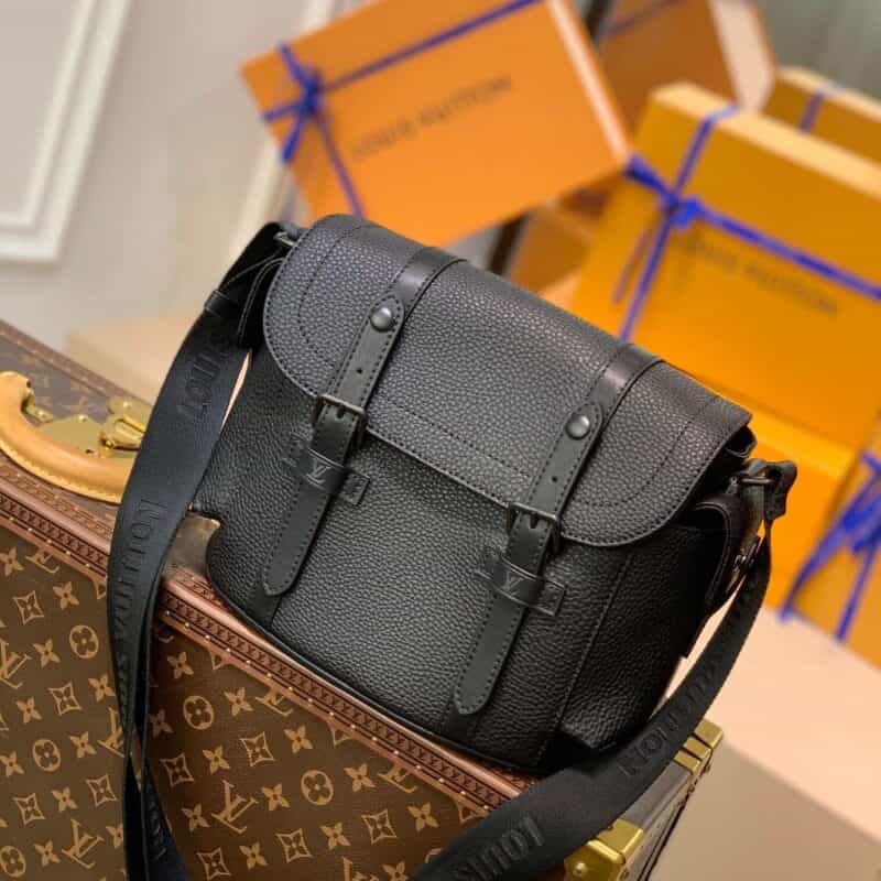 Louis Vuitton LV Christopher 邮差包 M58476