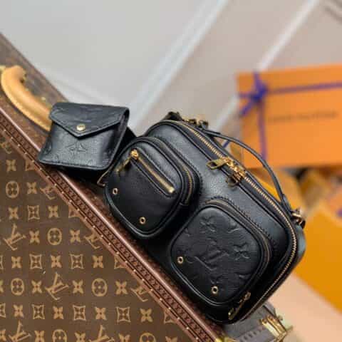 Louis Vuitton LV Utility Crossbody 三合一斜挎包 M80450