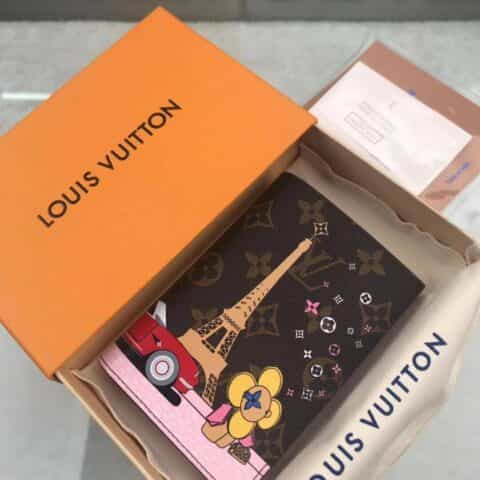 Louis Vuitton LV 护照套 M68493