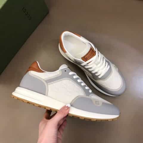 GUCCI古驰  进口压纹小牛皮G家男士GG运动鞋