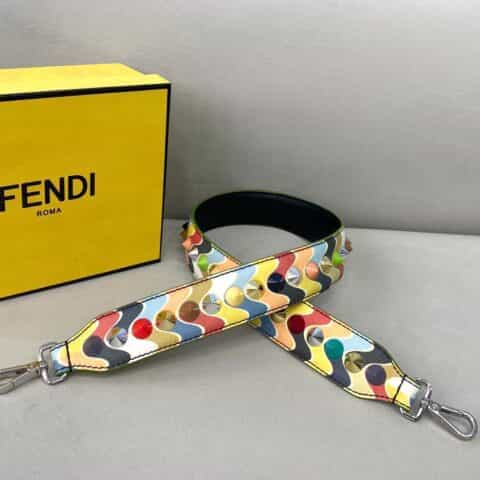 FENDI芬迪彩虹钻炫彩长肩带818