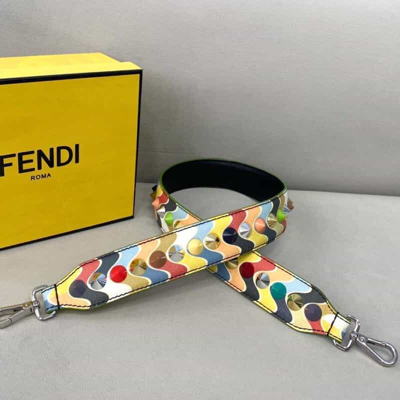 FENDI芬迪彩虹钻炫彩长肩带818