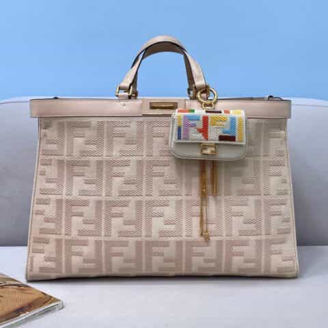 FENDI芬迪进口头层小牛皮手提包8265A