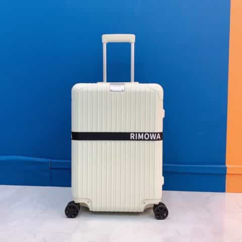 RIMOWA日默瓦Essential系列全新色彩旅行箱