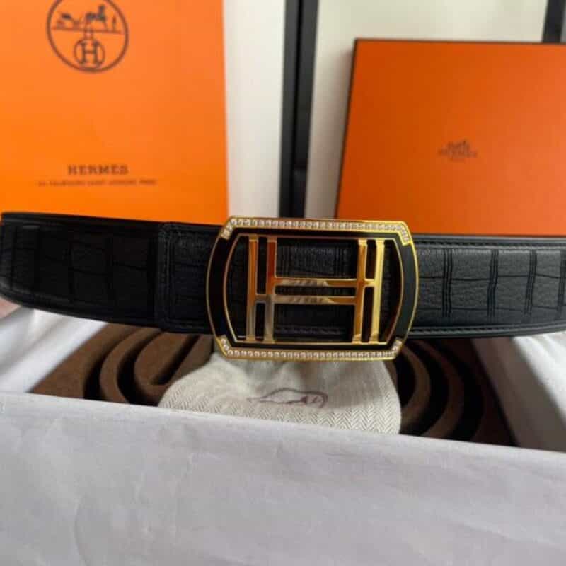 Hermes爱马仕    材质采用稀缺鹿皮树脂工艺镶嵌腰带4.0cm