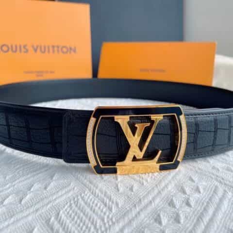 LV/路易威登     钢树脂工艺镶嵌锆稀缺鹿皮男士腰带4.0cm