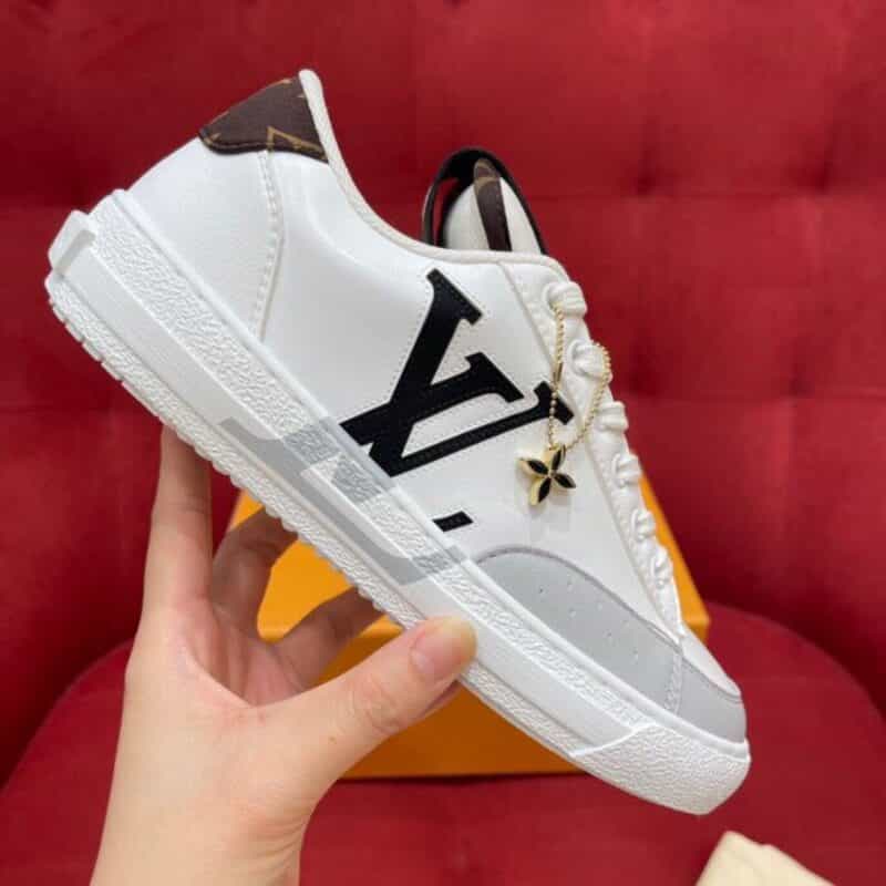 LV/路易威登    驴牌鞋面特定材质进口橡胶底黑白双色运动鞋