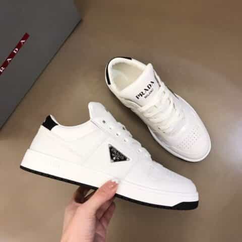 PRADA普拉达   2021男士时尚皮革运动鞋