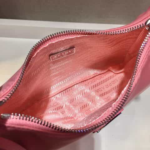 Prada 进口原厂降落伞布料月亮形中古包Hobo腋下包 1NE204粉红色
