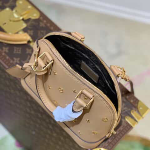 Louis Vuitton LV Alma BB handbag M58638奶茶色