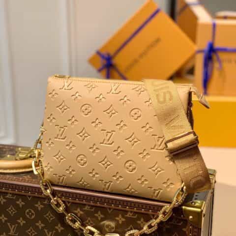 Louis Vuitton LV Coussin PM bag M57791奶茶色