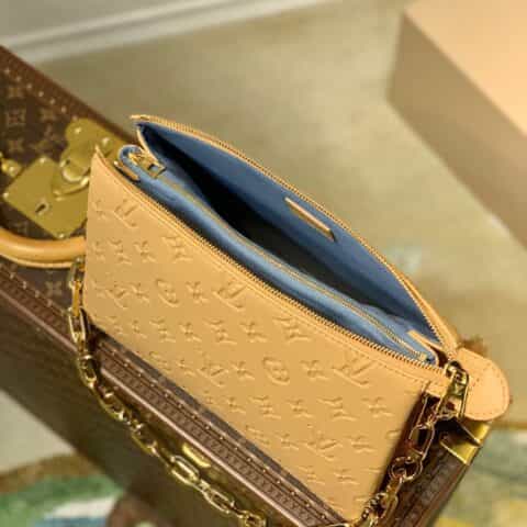 Louis Vuitton LV Coussin PM bag M57791奶茶色
