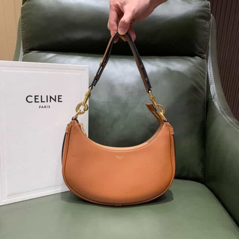 Celine AVA STRAP 腋下包 196923焦糖色
