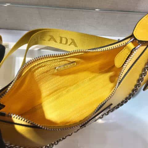 Prada Hobo 全皮三合一腋下包 1BH204黄