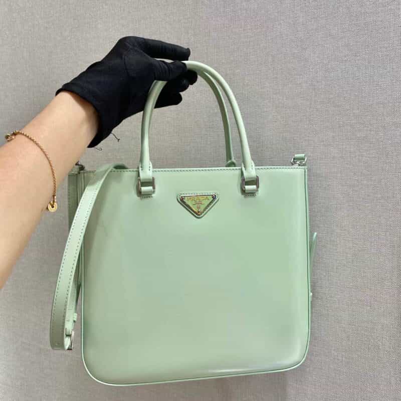 Prada 亮面皮革托特包 1BA330牛油果绿