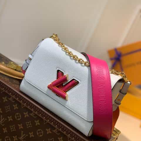 Louis Vuitton LV Twist 中号手袋 M57666白色