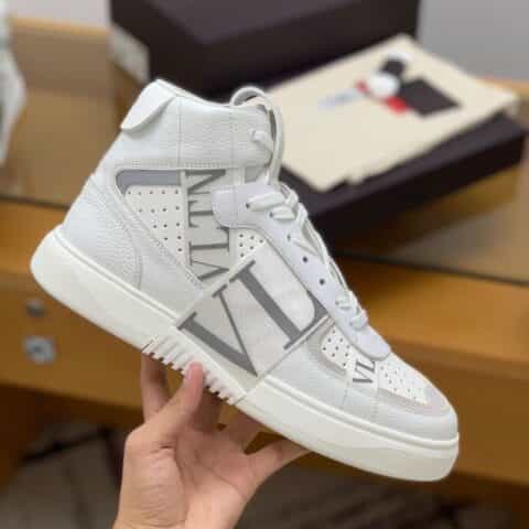 Valentino华伦天奴   六条橡胶效果VLTN logo绑带男款运动鞋