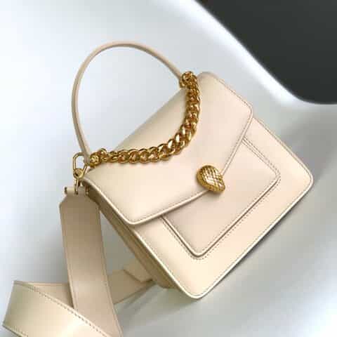 BVLGARI宝格丽象牙白小羊皮手提包38329